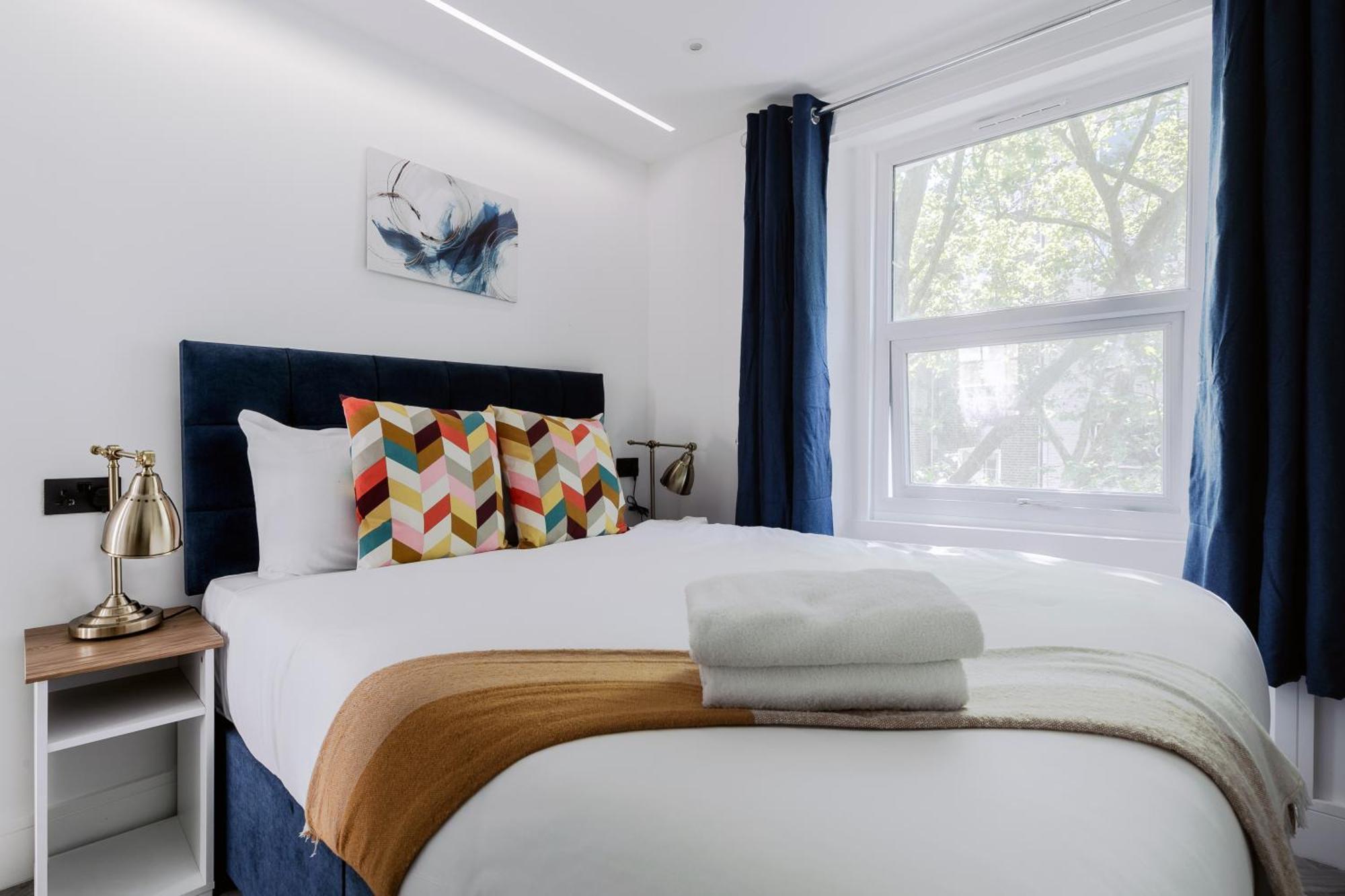 Comfortable Apartments Near Harrods Лондон Екстер'єр фото