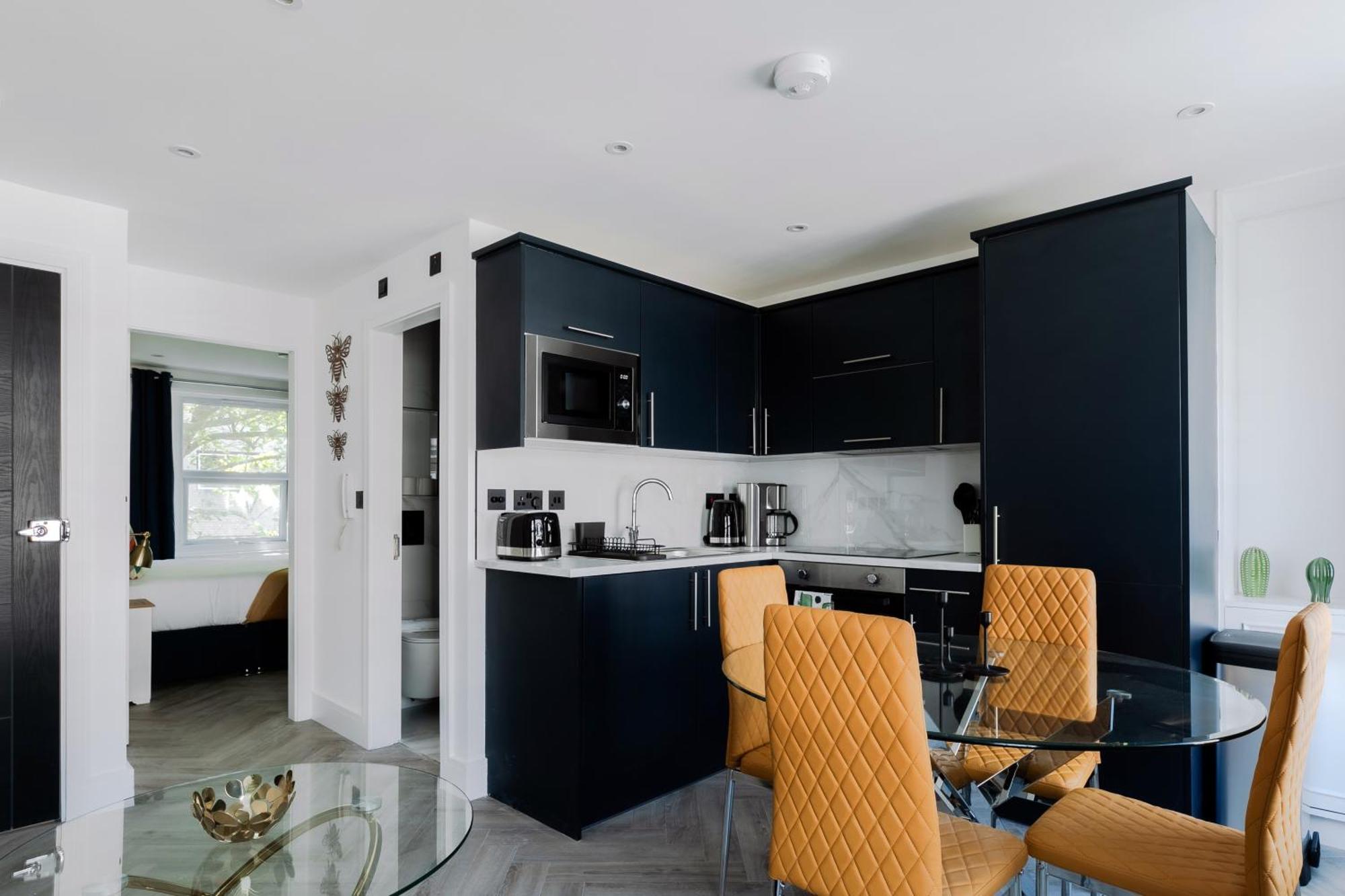Comfortable Apartments Near Harrods Лондон Екстер'єр фото